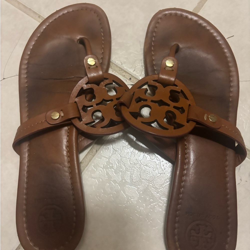 Tory Burch Tan Cutout Sandals - Picture 3 of 4